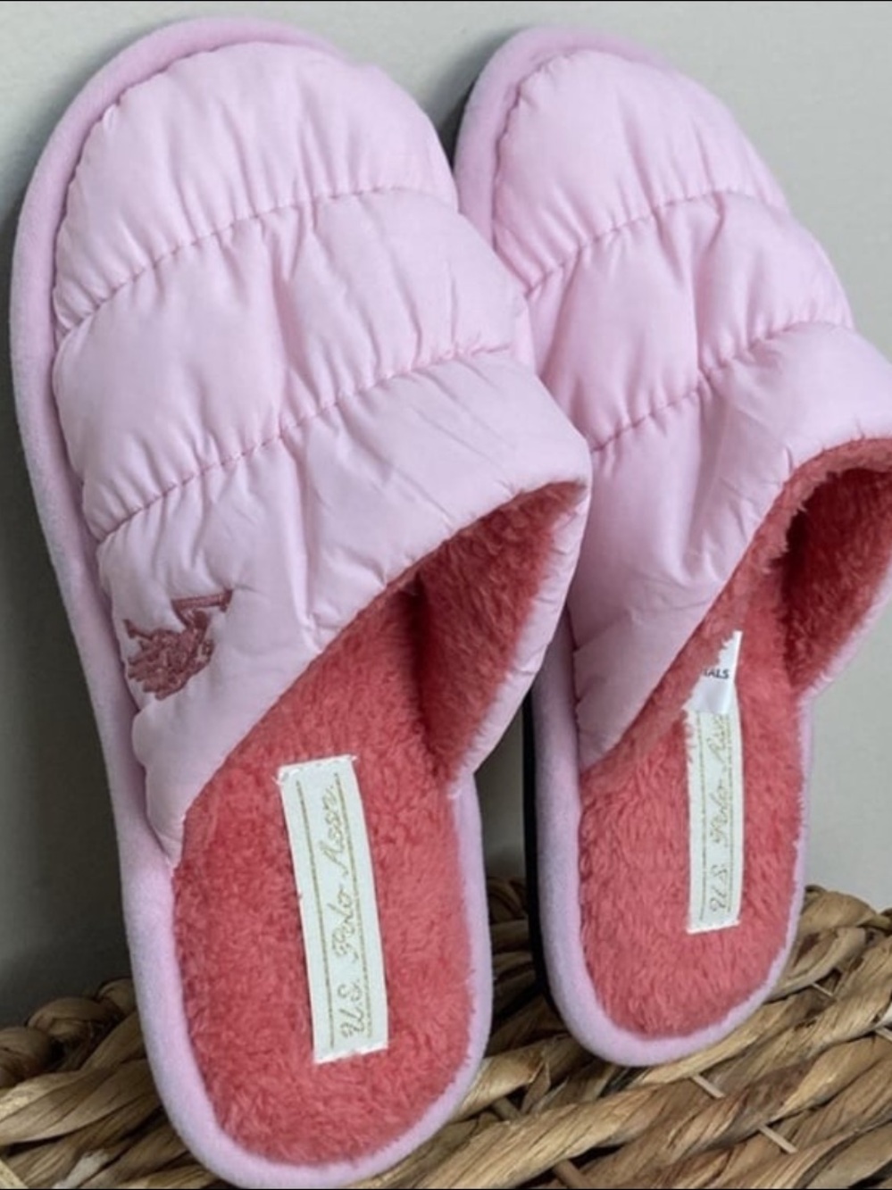 🔴 U.S Polo Assn. Cozy Pink/Lavender Quilted Slide Slippers! Puffer! Trending! 🔥